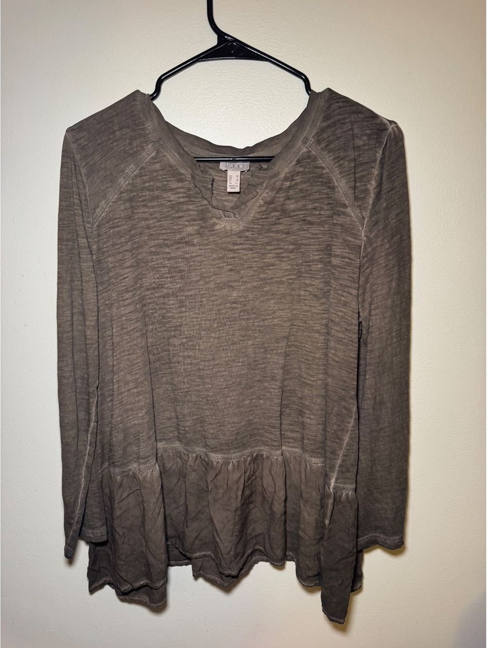 LOGO Coffee Brown Solid Long Sleeve Oversized Size Medium PTP 22 GC
